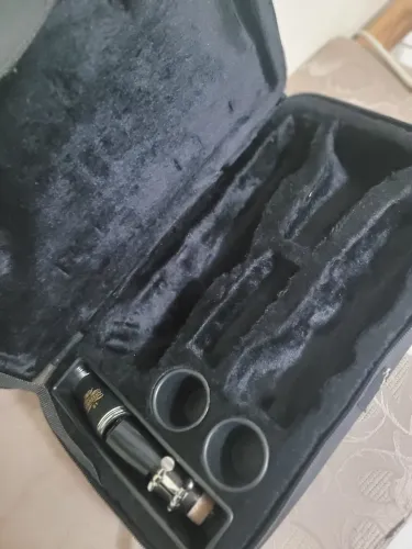 Vendo clarinete Moresky