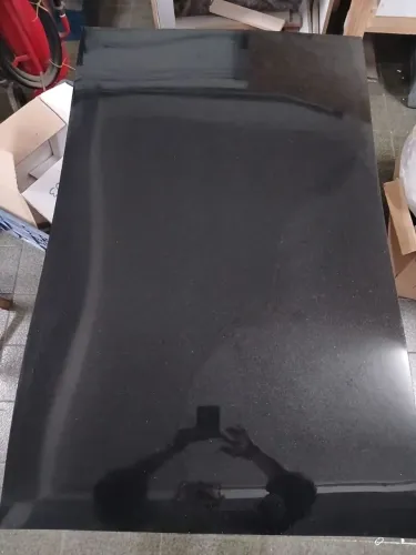 Placa de polietileno psai preto com brilho