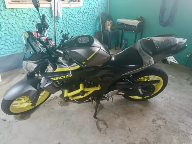 MOTO MT03 - ABS