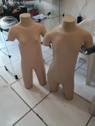 Maniquins infantil 