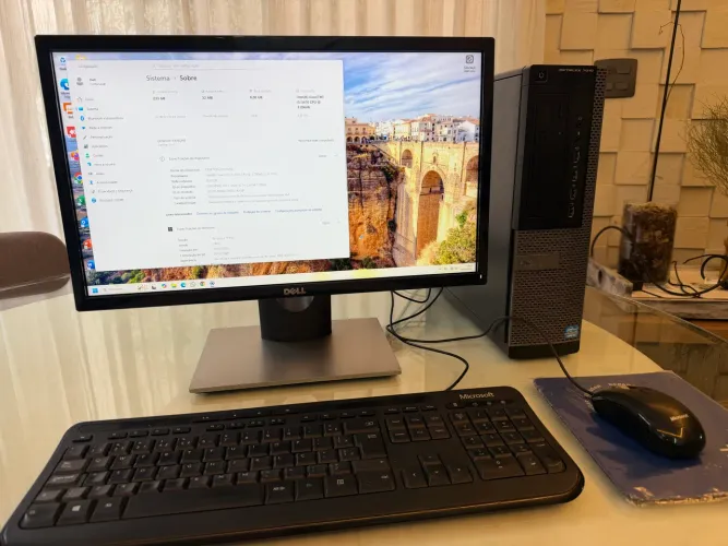 Desktop Dell i5 Optiplex 7010 com Monitor Dell 22? com hdmi
