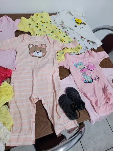 roupas de bebê