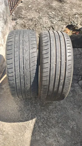 Par de pneus 225/35r19 meia vida