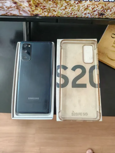 Samsung Galaxy S20 FE 128G 6 Ram