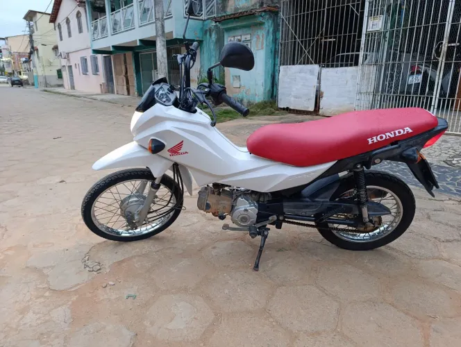 Moto em perfeito estado de conservação