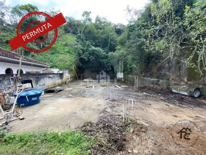 Terreno à venda, 720 m² por R$ 850.000,00 - Santa Rosa - Niterói/RJ