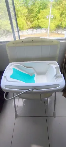 Banheira com trocador