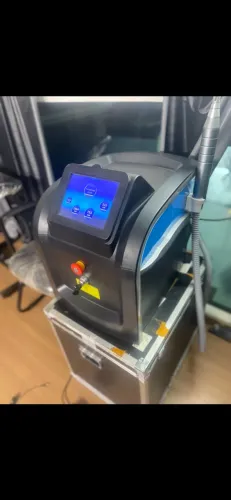 Máquina de remoção de tatuagem Medical Beauty