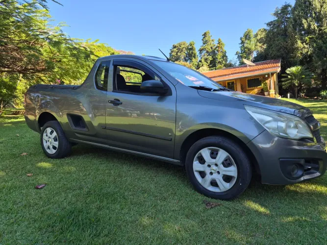 Chevrolet Montana LS 1.4 Econoflex 8V 2P 2012