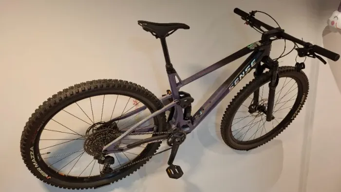 Sense Invictus Sport 2024 - full suspension IMPECÁVEL 