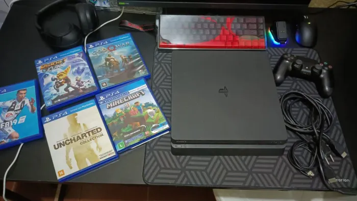 Ps4 Slim 1tb +(4 jogos)