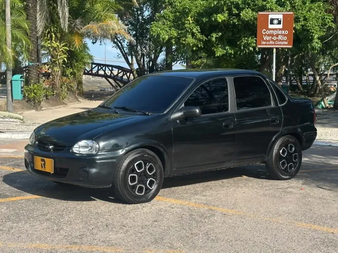 Chevrolet Corsa SED Class.spirit 1.0/1.0 Flexpower (álcool) 2008