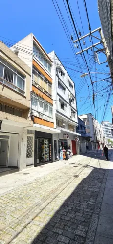 Apartamento kitinete para venda, com 29 metros quadrados com 1 quarto em Centro - Florianó