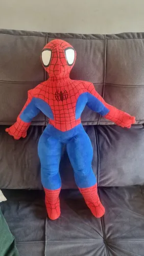 PELÚCIA HOMEM ARANHA