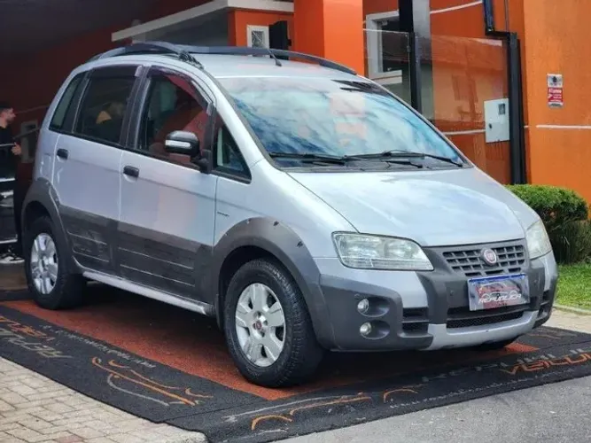Fiat Idea Adv./ Adv.lock.dualogic 1.8 Flex 5P 2010