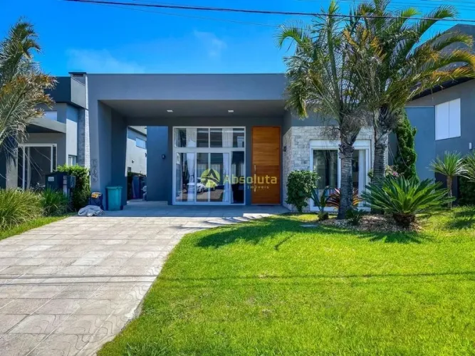 Casa Condomínio Enseada 4 suítes Mobiliada Beira Lago