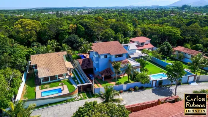 Casa para Venda em Guarapari, Una, 4 dormitórios, 4 suítes, 8 banheiros, 8 vagas