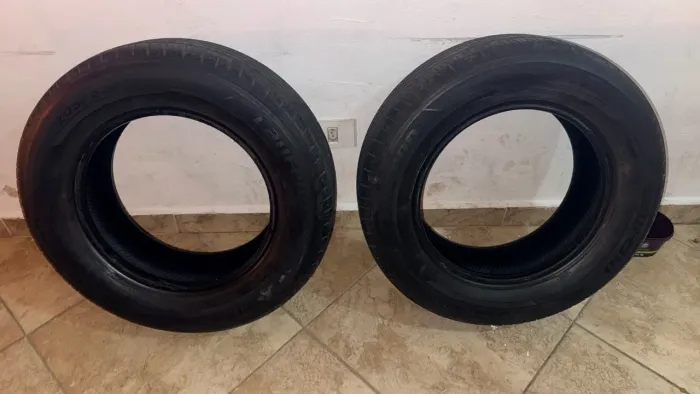 2 pneus 205 65 r15 Lauren Ecosport