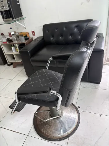 Cadeira para barbearia e salão de beleza