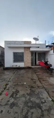 Casa a venda na Jordoa