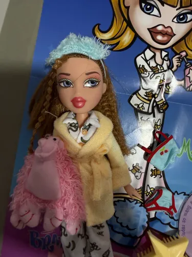Bratz Meygan festa do pijama