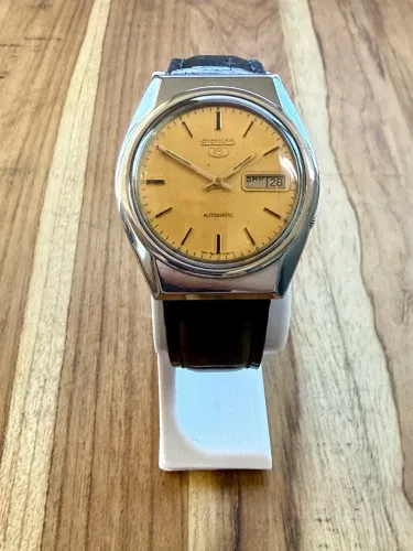Relógio Seiko 5 Calibre 7009 - 1982
