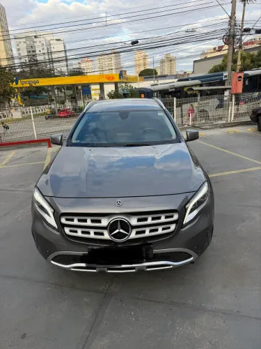 Mercedes-Benz GLA 200 Adv. 1.6/1.6 TB 16V Flex Aut. 2018