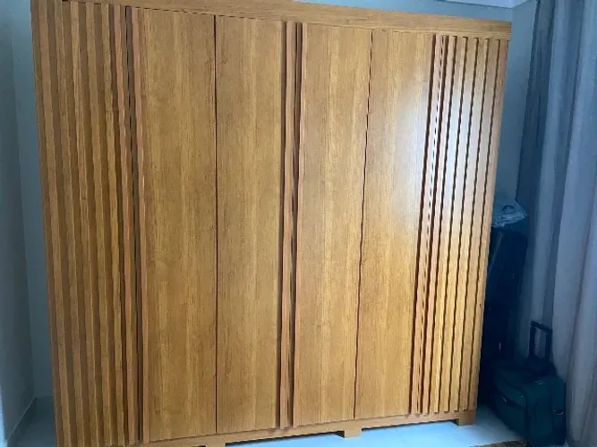 Guarda-roupa