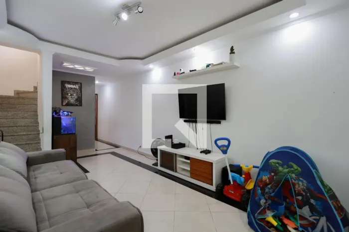 Casa à Venda - Vila Santista, 3 Quartos, 138 m2