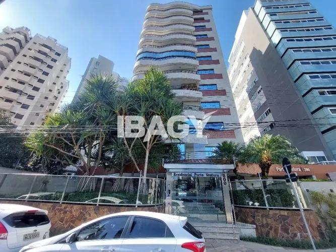 Excelente Apartamento 2 dormitório(s) em Centro - Florianópolis