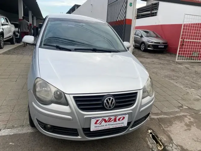 Volkswagen Polo Sedan 1.6 MI Total Flex 8V 4P 2011