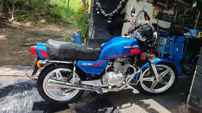 Honda cb 400 japonesa