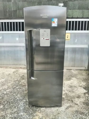 Inverse inox Brastemp painel digital luz de led completa gelando muito