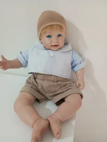 Bebe reborn adora dooll 50 cm