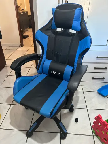Cadeira Gamer Impact Blue BRX, Rotação, Pés de 5 Pontas, Articulado, Pistão de Gás