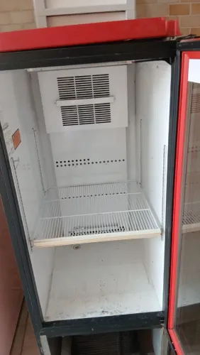 Geladeira Coca 220v