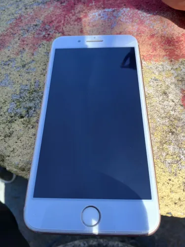 IPHONE 8 PLUS