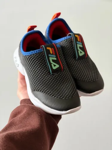 Tênis fila 26