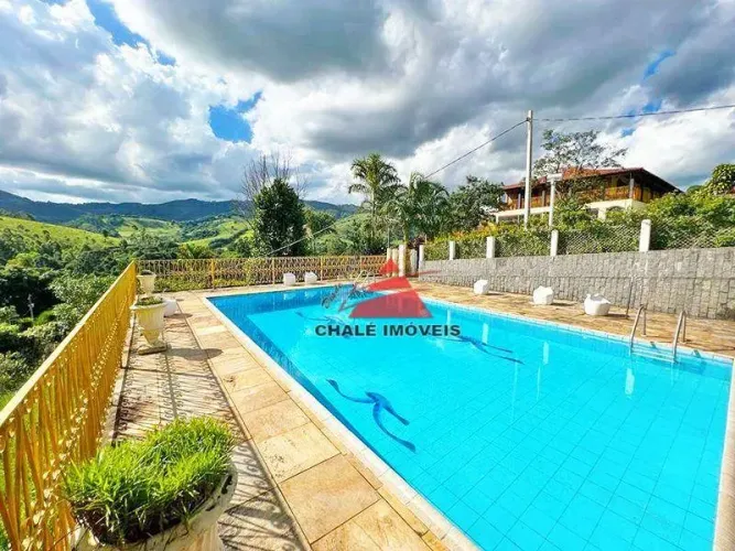 Chácara à venda, 18300 m² por R$ 750.000 - Zona Rural - Itapeva de Minas/MG