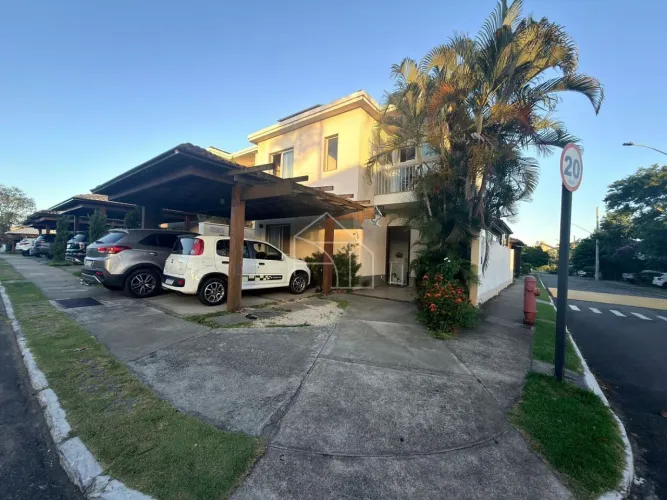 Casa 4 Quartos no Condomínio Igarapé - Colinas de Laranjeiras Serra/ES