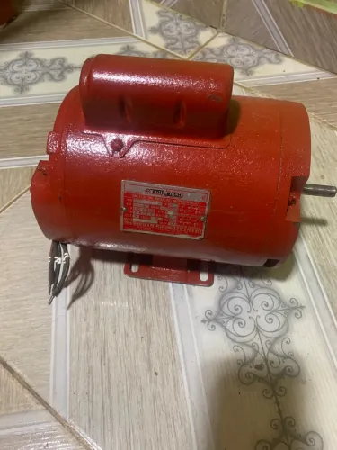 Motor monofásico 1/3 cavalo 110/220 (de baixa)