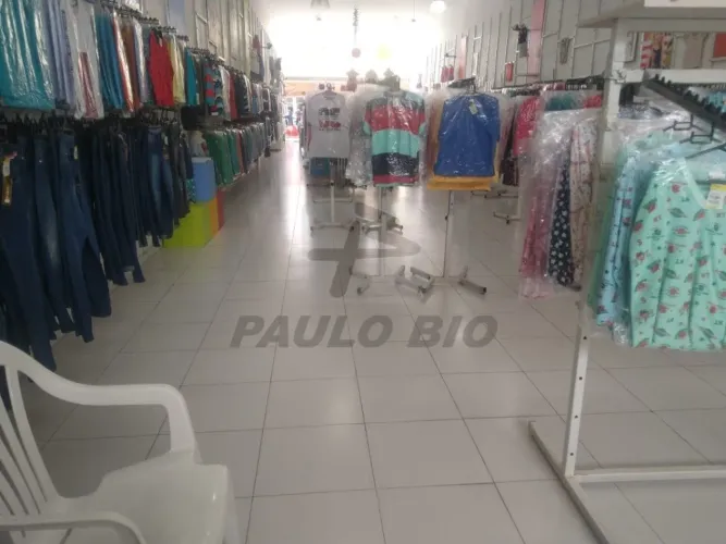 Salão comercial para alugar no Bairro Centro em Mauá - SP