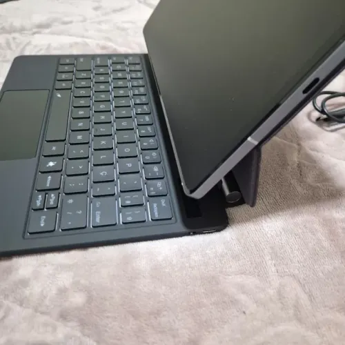 Capa Teclado para Tablet Samsung (S9 / S9FE / S10FE)