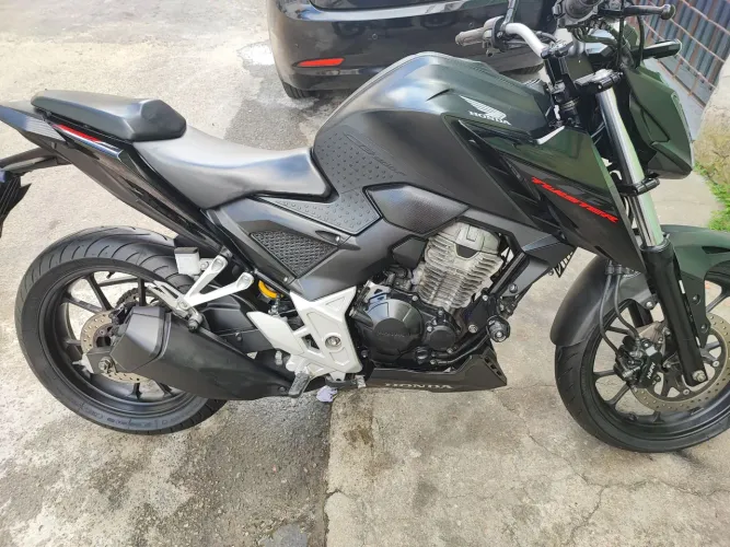 Vendo ou troco em moto do meu interesse
