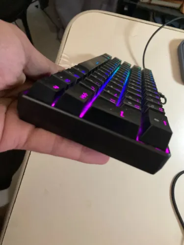Teclado Mecânico Hyrax Thunder HCK61B RGB ABNT2 azul Preto Antighosting