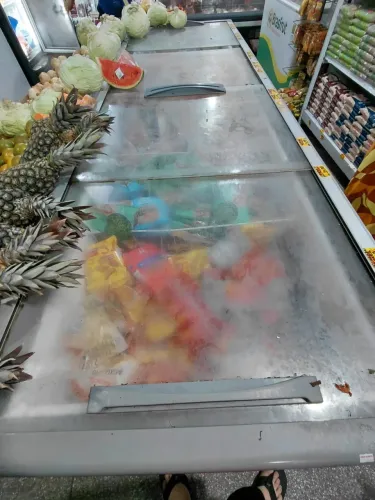 Freezer ilha fricon