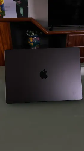 MacBook Pro 16 - M3 Pro 18GB 512GB SSD - Impecável