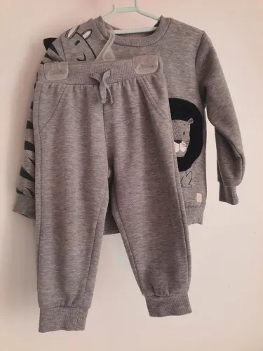 Roupas R$: 20,00
