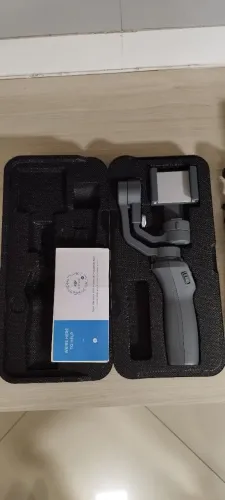 Gimbal DJI Osmo mobile 2 muito novo 