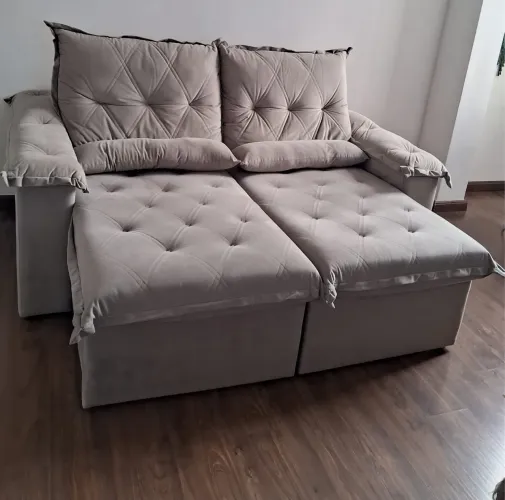 SOFÁ EXCELENTE NOVO 2M